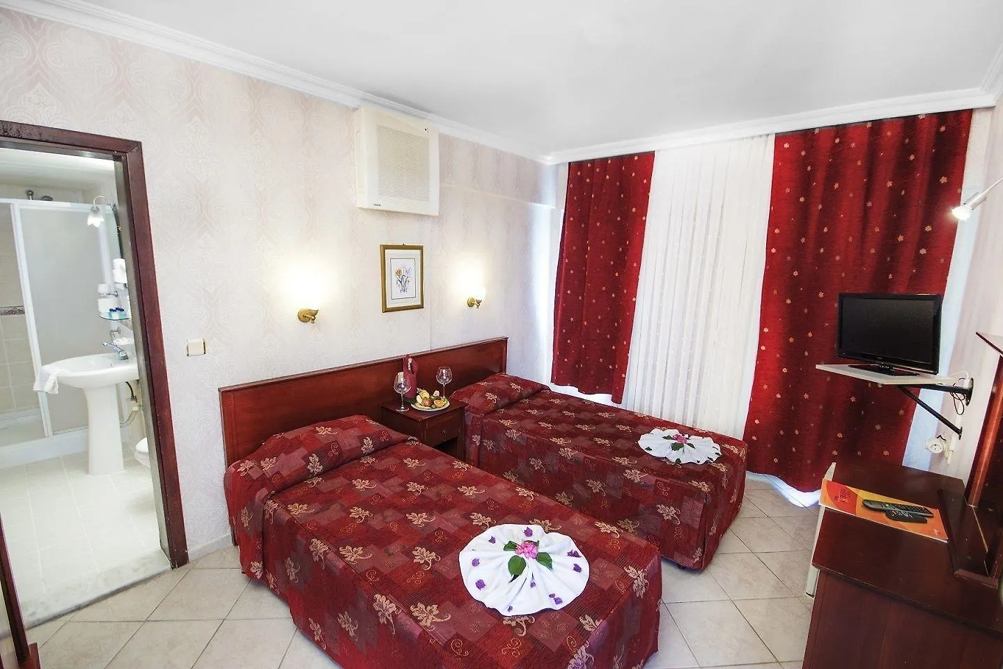 Mersoy Exclusive Hotel (Adults Only) Ичмелер Турция