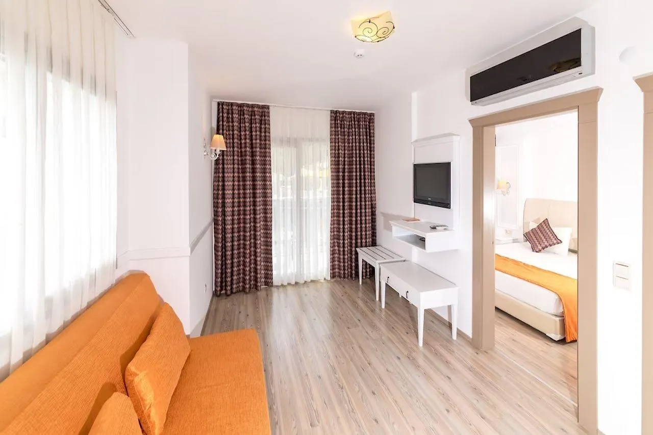 Mersoy Exclusive Hotel (Adults Only) Ичмелер